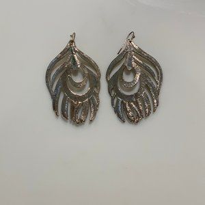 Kendra Scott Gold Feather Earrings